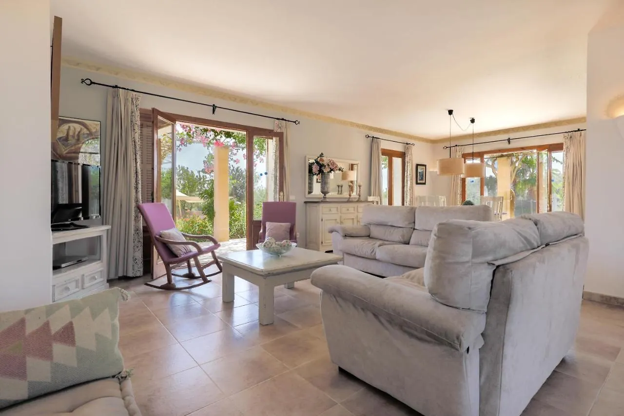 Finca Parra Santanyi Villa